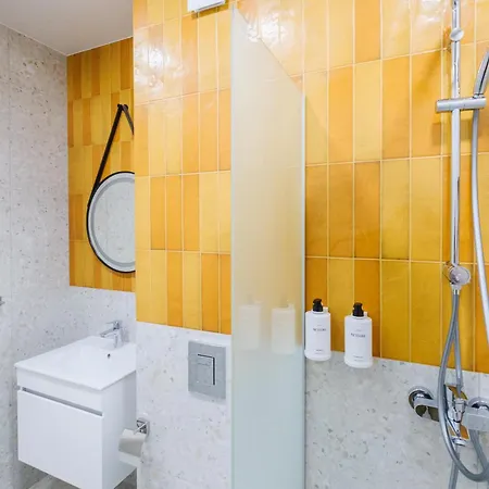 Devet Boutique * 플로브디프
