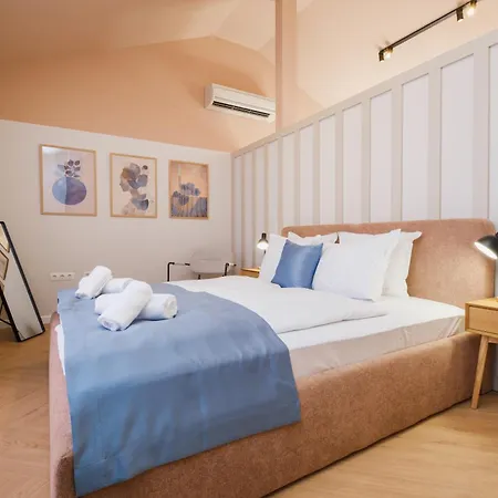 Devet Boutique Appartement *